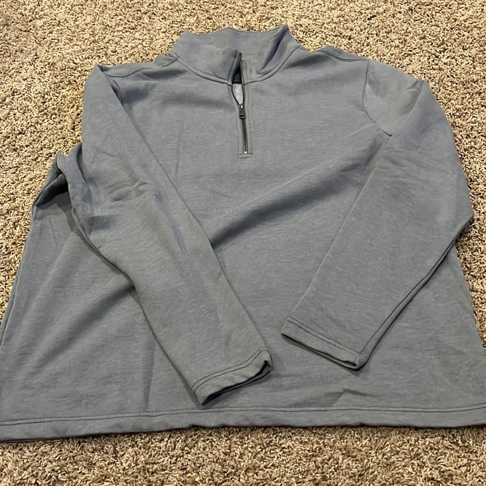 1/4 zip pullover.